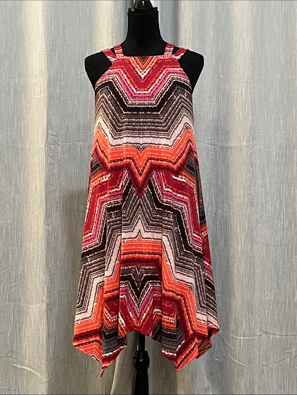 Maggy London Chevron-Print Sleeveless Swing Dress